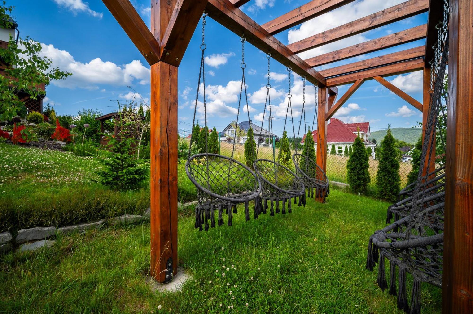 Apartamenty Black Lion Pcim Exterior photo